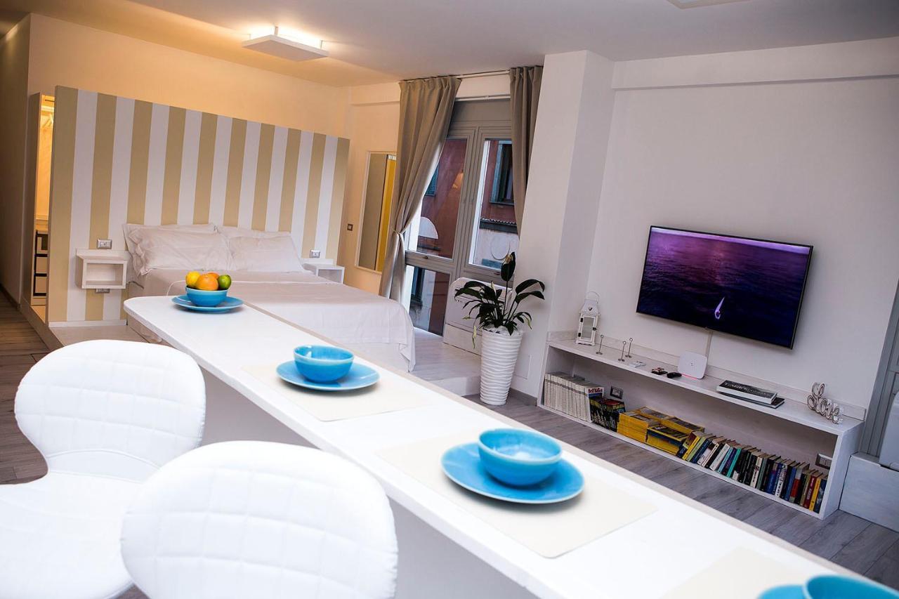 Downtown Como-Luxury Suites Buitenkant foto