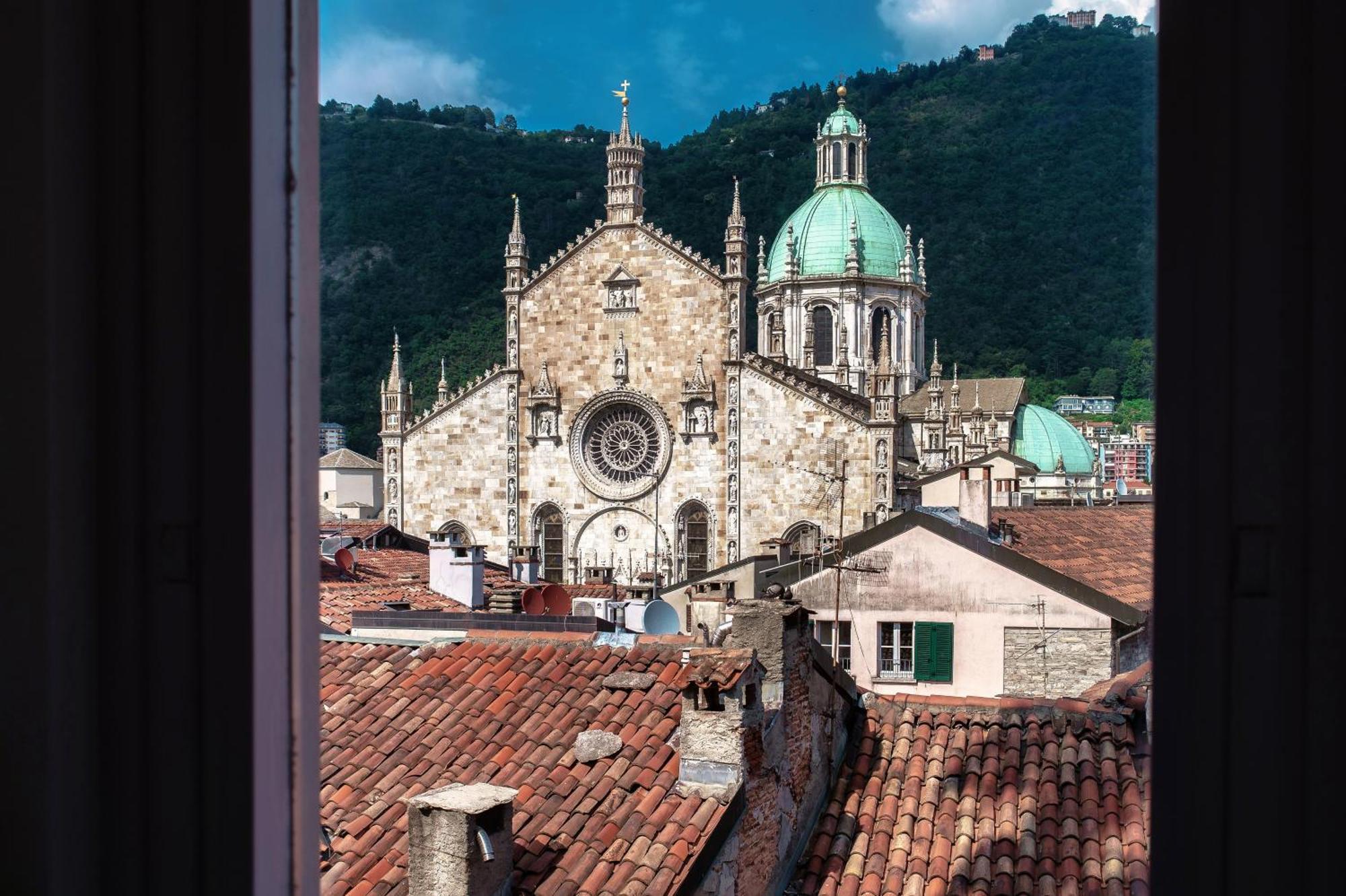 Downtown Como-Luxury Suites Buitenkant foto